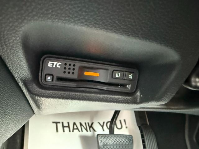 フィットハイブリッド Ｌパッケージ　純正ナビ、ＥＴＣ、ＵＳＢ、ＨＤＭＩ、バックモニター（22枚目）
