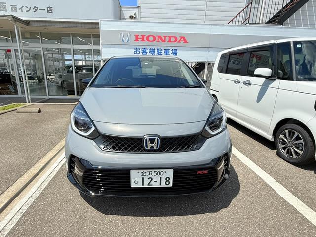 フィット ｅ：ＨＥＶＲＳ　当社試乗車　純正ナビ　ＥＴＣ（14枚目）