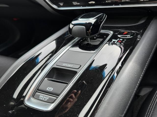 ヴェゼル ハイブリッドＺ・ホンダセンシング　純正ナビ、ＥＴＣ、ドラレコ（11枚目）