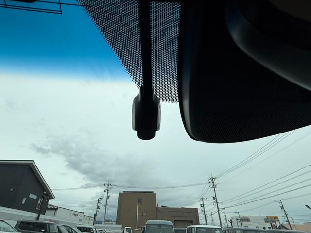 ヴェゼル ハイブリッドＺ・ホンダセンシング　純正ナビ、ＥＴＣ、ドラレコ（21枚目）