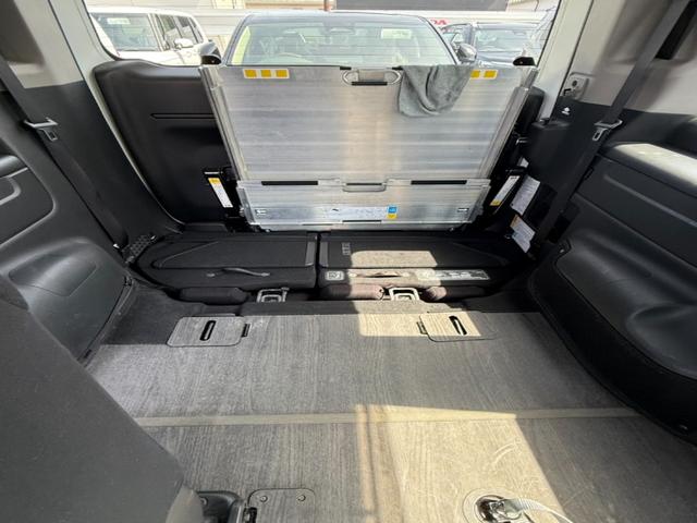 ステップワゴン 車いす仕様車　福祉車両、純正ナビ、ＥＴＣ（10枚目）