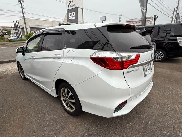 シャトル Ｇホンダセンシング　純正ナビ、ＥＴＣ（6枚目）