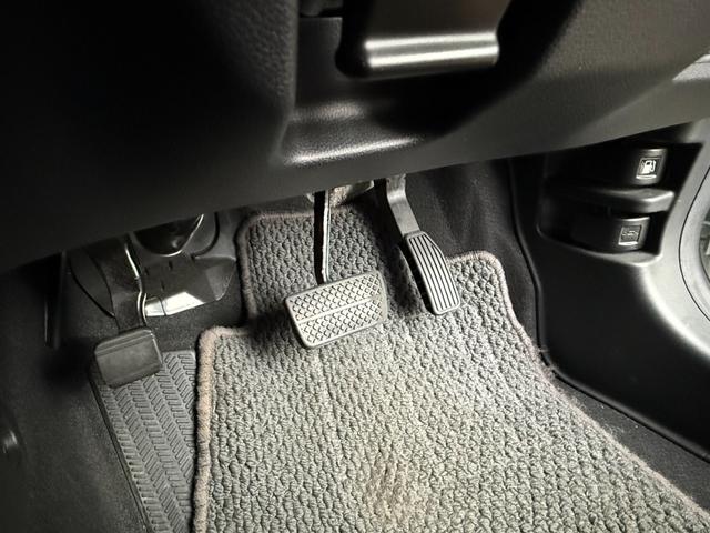 シャトル Ｇホンダセンシング　純正ナビ、ＥＴＣ（8枚目）