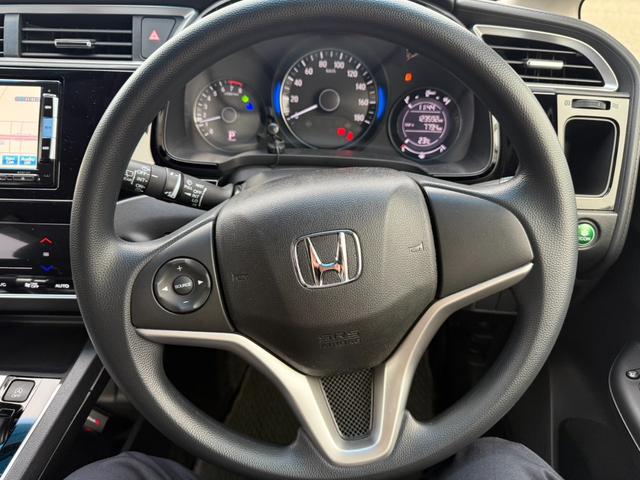 シャトル Ｇホンダセンシング　純正ナビ、ＥＴＣ（16枚目）