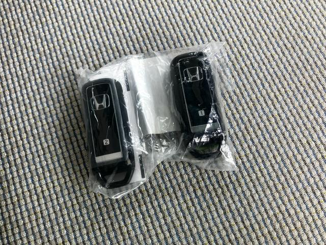 N-WGN G 4WD 元試乗車 CD スマートキー シートヒーター ホンダセンシング フルオートエアコン オートライト(8枚目)