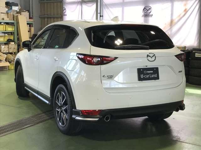 ＣＸ－５ ２．５　２５Ｓ　Ｌパッケージ　４ＷＤ　ＭＴモード付　ＡＡＣ　ＥＴＣ付き　盗難防止装置　地デジ　アドバンストキー　Ｂカメラ　ＬＥＤヘッドライト　黒革シート　レーダークルコン　アイドリングストップ　エアバッグ　ナビ＆ＴＶ　メモリーナビ　ＡＢＳ（2枚目）