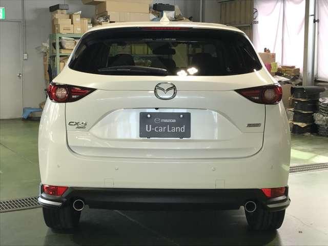 ＣＸ－５ ２．５　２５Ｓ　Ｌパッケージ　４ＷＤ　ＭＴモード付　ＡＡＣ　ＥＴＣ付き　盗難防止装置　地デジ　アドバンストキー　Ｂカメラ　ＬＥＤヘッドライト　黒革シート　レーダークルコン　アイドリングストップ　エアバッグ　ナビ＆ＴＶ　メモリーナビ　ＡＢＳ（6枚目）
