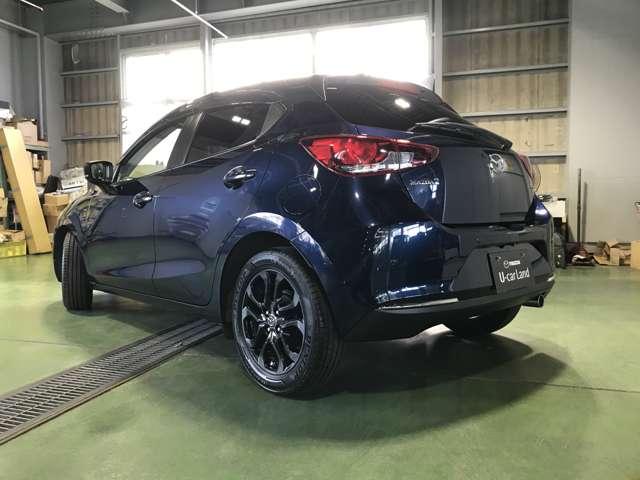 MAZDA2 1.5 15S ブラック トーン エディション MTモード付 レーダークルコン LEDヘッド バックモニター フルオートエアコン キーフリー ETC 地デジ 横滑り防止装置 スマートキー テレビ 誤発進抑制 360モニター(2枚目)