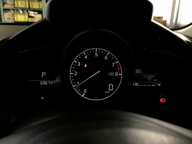 MAZDA2 1.5 15S ブラック トーン エディション MTモード付 レーダークルコン LEDヘッド バックモニター フルオートエアコン キーフリー ETC 地デジ 横滑り防止装置 スマートキー テレビ 誤発進抑制 360モニター(8枚目)
