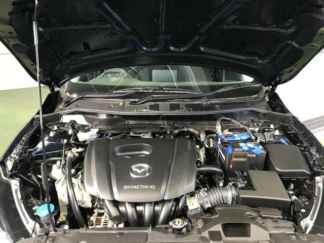 MAZDA2 1.5 15S ブラック トーン エディション MTモード付 レーダークルコン LEDヘッド バックモニター フルオートエアコン キーフリー ETC 地デジ 横滑り防止装置 スマートキー テレビ 誤発進抑制 360モニター(18枚目)