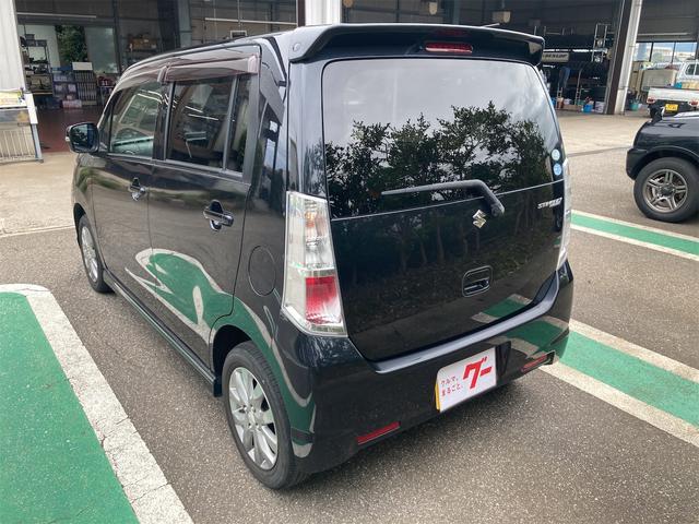 ワゴンＲスティングレー リミテッド　ＣＶＴ　ＣＤ　ＥＴＣ　オートエアコン　オートライト　ディスチャージライト　スマートキーレス　プッシュスタート（8枚目）