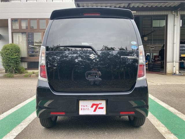 ワゴンＲスティングレー リミテッド　ＣＶＴ　ＣＤ　ＥＴＣ　オートエアコン　オートライト　ディスチャージライト　スマートキーレス　プッシュスタート（9枚目）