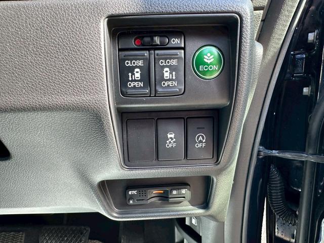 �q�`�b�@�e�`�b�s�n�q�x�ł́A�Ԃ̏C���⃁���e�i���X����A�V�ԁE���ÎԔ̔���e��ی��ȂǁA�ԂɊւ��邠����T�[�r�X���@�s���Ă���܂���u�ŋߎԂ̒��q�����������ȁv�u���X�ςȉ�������v�u�Ԃ̂��Ƃ�S���C