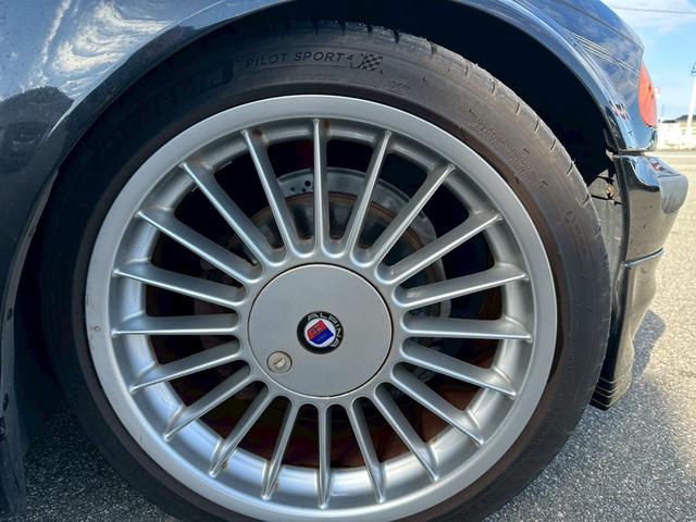 �q�`�b�@�e�`�b�s�n�q�x�ł́A�Ԃ̏C���⃁���e�i���X����A�V�ԁE���ÎԔ̔���e��ی��ȂǁA�ԂɊւ��邠����T�[�r�X���@�s���Ă���܂���u�ŋߎԂ̒��q�����������ȁv�u���X�ςȉ�������v�u�Ԃ̂��Ƃ�S���C