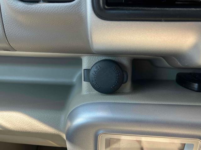 NV100クリッパーリオ E 4WD ETC 両側スライド・片側電動 衝突被害軽減システム オートライト HID スマートキー 電動格納ミラー シートヒーター ベンチシート AT 盗難防止システム ABS ESC CD USB(5枚目)