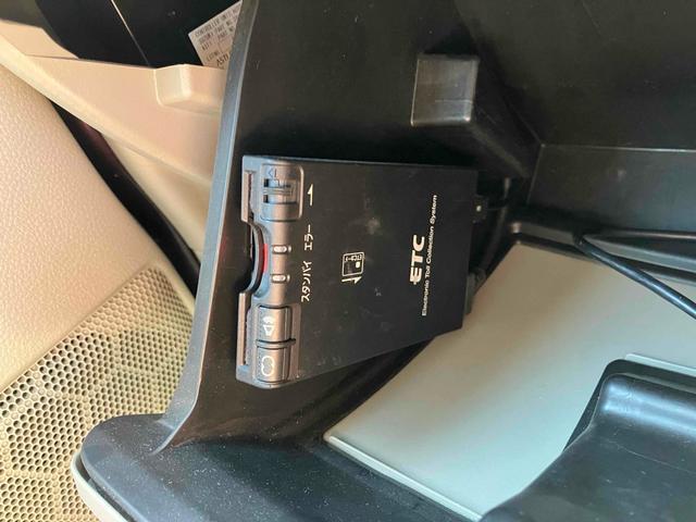 NV100クリッパーリオ E 4WD ETC 両側スライド・片側電動 衝突被害軽減システム オートライト HID スマートキー 電動格納ミラー シートヒーター ベンチシート AT 盗難防止システム ABS ESC CD USB(29枚目)