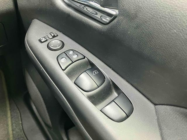 セレナ ハイウェイスター ドライブレコーダー バックカメラ TV クリアランスソナー オートクルーズコントロール 衝突被害軽減システム 両側電動スライドドア オートライト スマートキー アイドリングストップ 電動格納ミラー(11枚目)