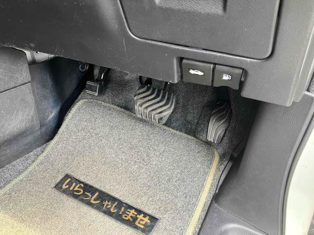 セレナ ハイウェイスター ドライブレコーダー バックカメラ TV クリアランスソナー オートクルーズコントロール 衝突被害軽減システム 両側電動スライドドア オートライト スマートキー アイドリングストップ 電動格納ミラー(29枚目)