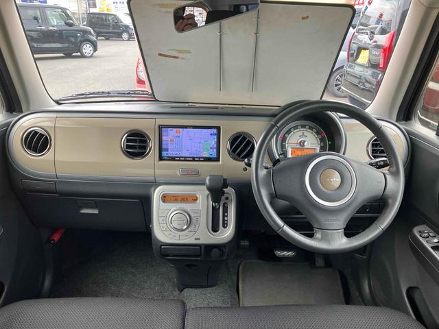 毎回座るフロントシート。運転席は必ず使用する部分ですので、座り心地が重要です！