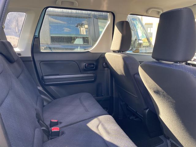 ハイブリッドFX キーレスエントリー アイドリングストップ 電動格納ミラー シートヒーター ベンチシート CVT 盗難防止システム ABS ESC CD ミュージックプレイヤー接続可 衝突安全ボディ エアコン(14枚目)