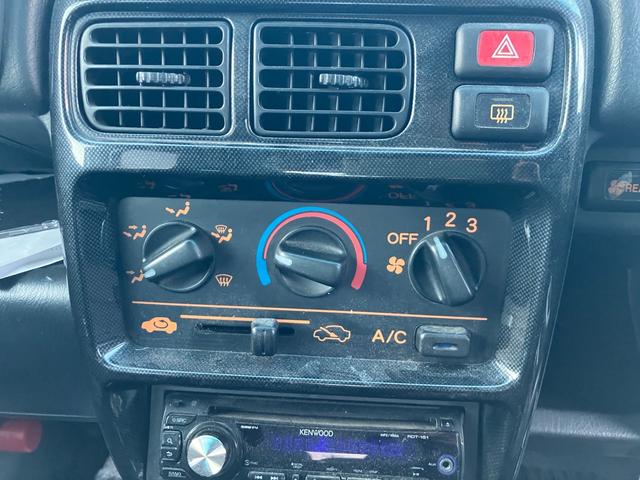 バモス ターボ 4WD オートマ CDオーディオ 両側スライドドア 運転席・助手席エアバッグ(9枚目)
