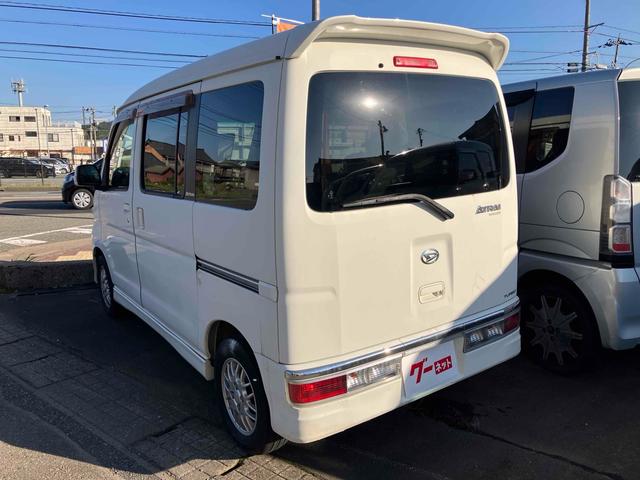 アトレーワゴン カスタムターボRSリミテッド 4WD 両側スライドドア・片側パワースライドドア ターボ アルミホイール(5枚目)