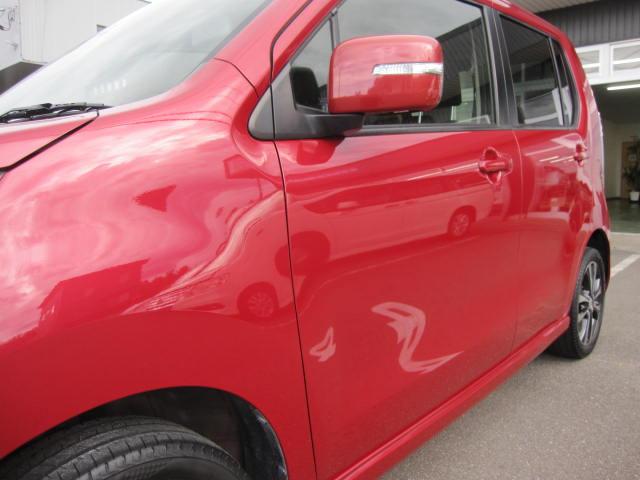 ワゴンＲスティングレー Ｔ　地デジフルセグＴＶ　イモビライザー　メモリ－ナビ　オ－トエアコン　ＡＵＴＯライト　パワーウィンドウ　パワーステ　運転席エアバック　ＡＢＳ　衝突安全ボディ　ＴＶナビ　Ｗエアバッグ（15枚目）