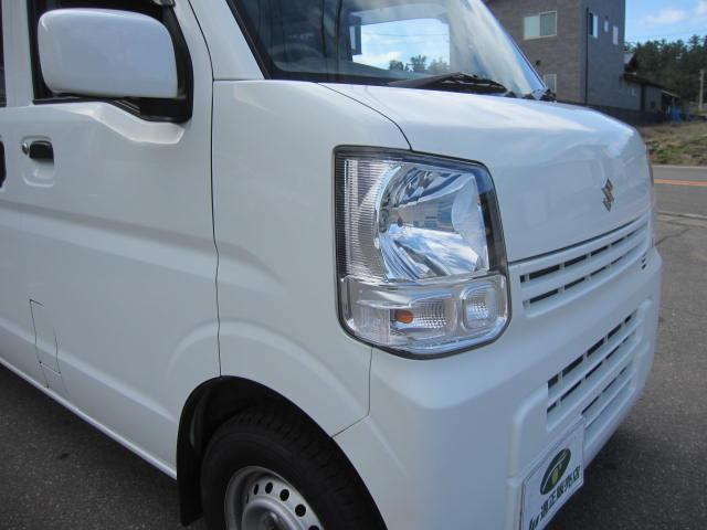 エブリイ ＰＣリミテッド　４ＷＤ　４ＡＴ　パワーウィンドゥ　セキュリティーアラーム　　ＥＴＣ装備　運転席エアバッグ　助手席エアバッグ　横滑り防止装置　キーレスエントリー　パワーステアリング　マニュアルエアコン　ＡＢＳ（13枚目）