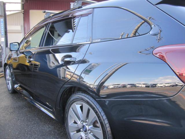 レヴォーグ １．６ＧＴ－Ｓアイサイト　プラウドエディション　アドバンスドセイフティーＰＫＧ　４ＷＤ　ナビ・フルセグＴＶ　　衝突安全ボディ　電動シート　Ｂカメラ　ＥＴＣ車載器　オートライト　ＬＥＤヘッドランプ　横滑り防止装置　盗難防止システム（16枚目）