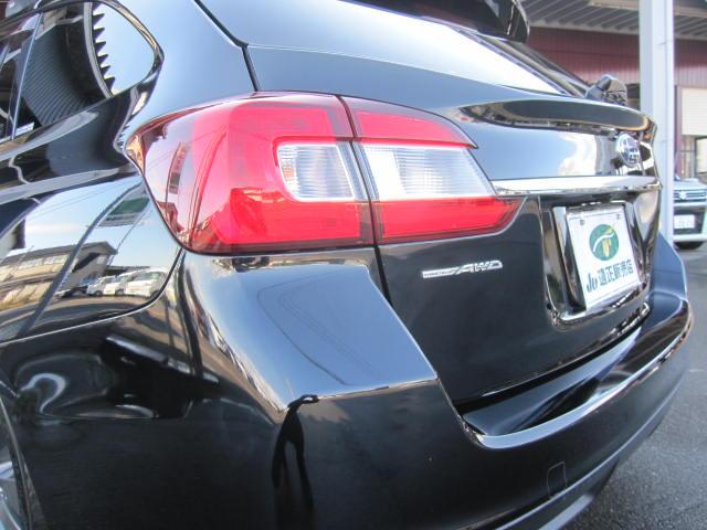 レヴォーグ １．６ＧＴ－Ｓアイサイト　プラウドエディション　アドバンスドセイフティーＰＫＧ　４ＷＤ　ナビ・フルセグＴＶ　　衝突安全ボディ　電動シート　Ｂカメラ　ＥＴＣ車載器　オートライト　ＬＥＤヘッドランプ　横滑り防止装置　盗難防止システム（17枚目）