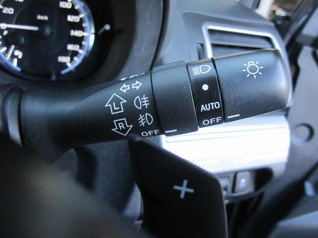 レヴォーグ １．６ＧＴ－Ｓアイサイト　プラウドエディション　アドバンスドセイフティーＰＫＧ　４ＷＤ　ナビ・フルセグＴＶ　　衝突安全ボディ　電動シート　Ｂカメラ　ＥＴＣ車載器　オートライト　ＬＥＤヘッドランプ　横滑り防止装置　盗難防止システム（37枚目）