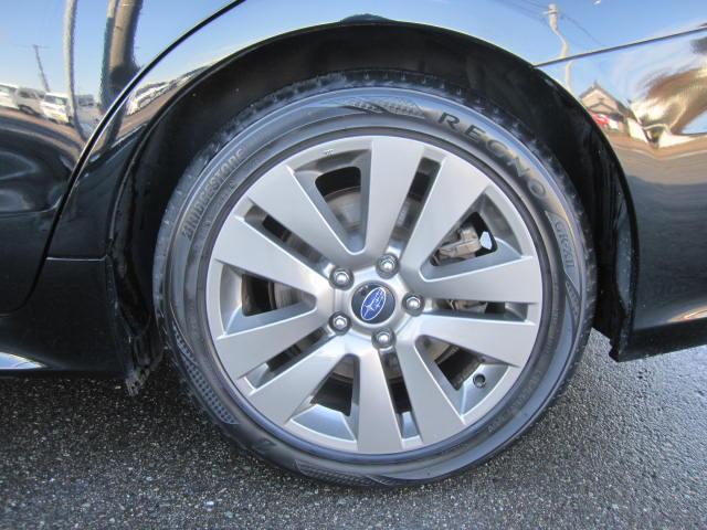 レヴォーグ １．６ＧＴ－Ｓアイサイト　プラウドエディション　アドバンスドセイフティーＰＫＧ　４ＷＤ　ナビ・フルセグＴＶ　　衝突安全ボディ　電動シート　Ｂカメラ　ＥＴＣ車載器　オートライト　ＬＥＤヘッドランプ　横滑り防止装置　盗難防止システム（44枚目）