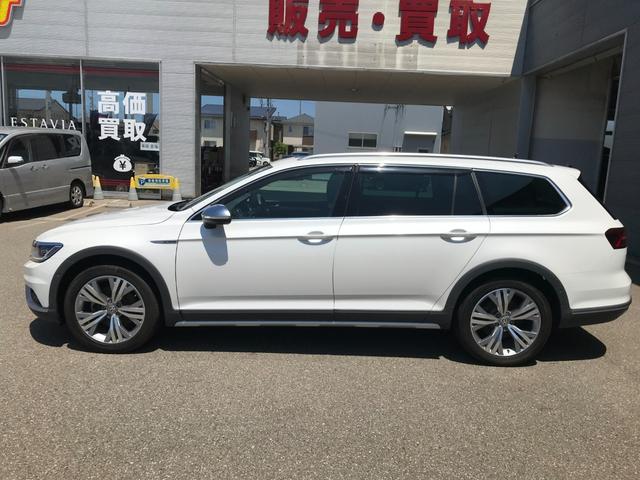 TDI 4モーション アドバンス 4WD サンルーフ 黒革ベンチレーション アダプティブクルーズ レーンアシスト サイドアシスト アダプティブシャシーコントロール デジタルメーター 純正ナビTV 全方位カメラ LEDオートハイビーム(13枚目)