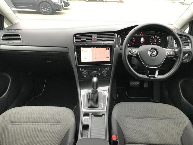 VOLKSWAGEN GOLF TSI COMFORTLINE TECH EDITION