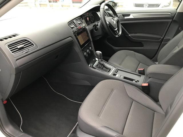 VOLKSWAGEN GOLF TSI COMFORTLINE TECH EDITION