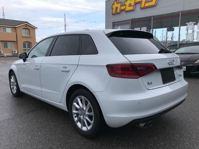 Ａ３ スポーツバック１．４ＴＦＳＩ　純正ナビＴＶ　バックカメラ　前後ソナー　ＬＥＤオート　ＡＣＣ　　純正１６インチＡＷ　デジタルインナーミラー　インテリキー２個　ＥＴＣ（12枚目）