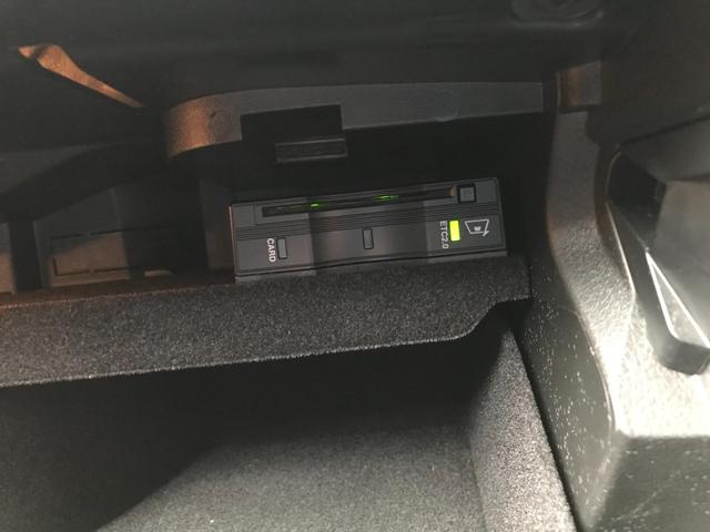 ＧＬＣ ＧＬＣ２２０ｄ　４マチック　ＡＭＧライン　パノラマサンルーフ　純正ナビＴＶ　全方位カメラ　ＬＥＤオートハイビーム　ハーフレザー電動シート　シートヒーター　ＡＣＣ　アクティブレーンアシスト　ブラインドスポットＭ　パワーバックドア　純正１９アルミ（31枚目）