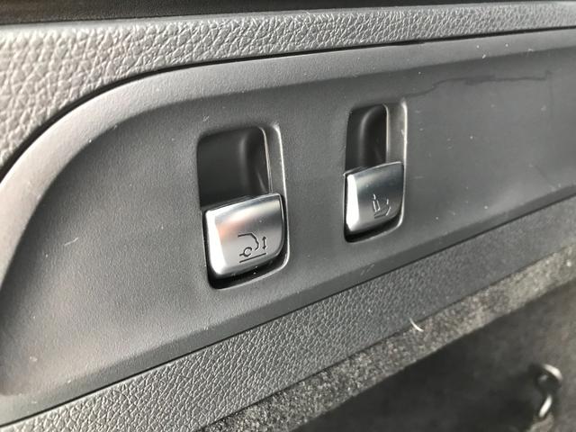 ＧＬＣ ＧＬＣ２２０ｄ　４マチック　ＡＭＧライン　パノラマサンルーフ　純正ナビＴＶ　全方位カメラ　ＬＥＤオートハイビーム　ハーフレザー電動シート　シートヒーター　ＡＣＣ　アクティブレーンアシスト　ブラインドスポットＭ　パワーバックドア　純正１９アルミ（42枚目）