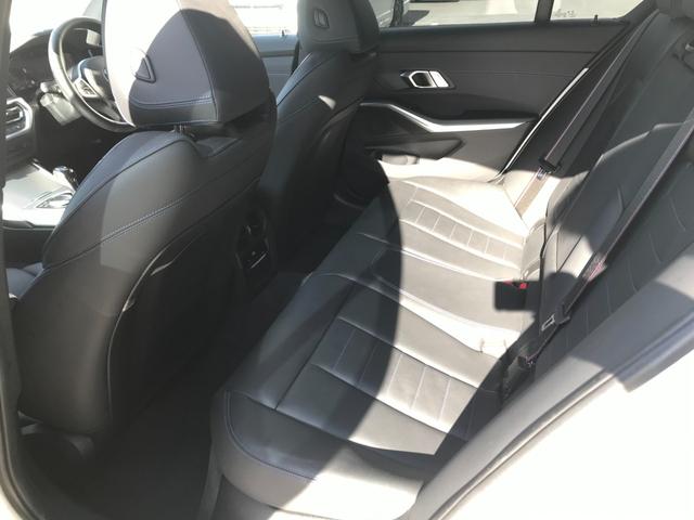 3シリーズ 320dxDriveMスポーツエディションサンライズ 純正ナビアルパインフルセグTV バックカメラ ACC アクティブレーンアシスト LEDレーザーライトオートハイビーム ブラックレザーシート パワーシート シートヒーター ブラインドスポットモニター(20枚目)