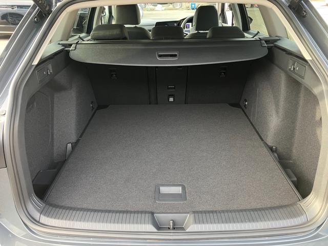 ゴルフヴァリアント ＴＤＩ　アクティブアドバンス　ワンオーナー　純正ナビＴＶ　マトリクスＬＥＤ　デジタルメーター　レーンアシスト　ブラインドスポットＭ　パークアシスト　アダプティブクルコン　前後ソナー　シートヒーター　ヘッドアップディスプレイ（17枚目）