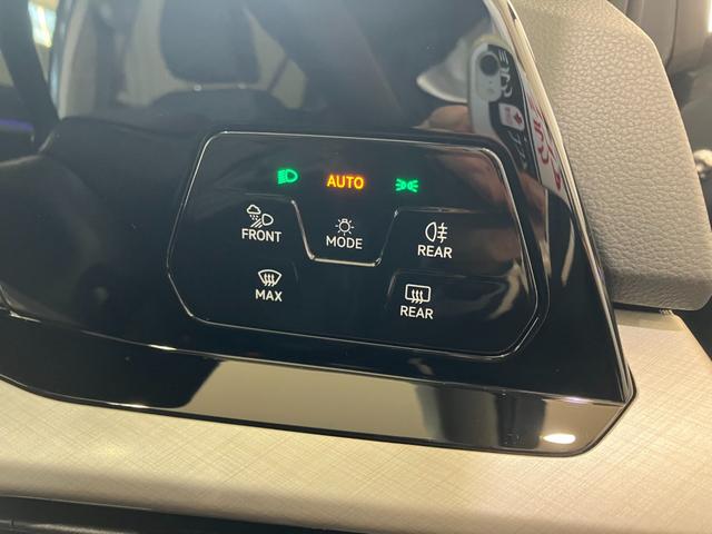 ゴルフヴァリアント ＴＤＩ　アクティブアドバンス　ワンオーナー　純正ナビＴＶ　マトリクスＬＥＤ　デジタルメーター　レーンアシスト　ブラインドスポットＭ　パークアシスト　アダプティブクルコン　前後ソナー　シートヒーター　ヘッドアップディスプレイ（29枚目）