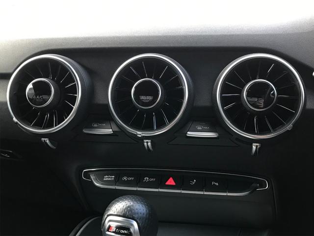 TTクーペ 40TFSI Sラインパッケージ ナビTV Bカメラ マトリクスLED ハーフレザーパワーシート バーチャルコックピット オートクルーズ ブラインドスポットM クリアランスソナー 18AW スマートキー2個(27枚目)