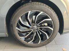 ������������������ 7