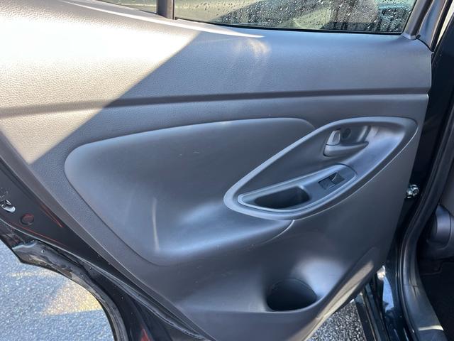 ヤリスクロス Ｇ　ディスプレイオーディオ　中古スタッドレスタイヤ付　全方位カメラ　ＥＴＣ　ドライブレコーダー　スマートキー　ＵＳＢ　Ｂｌｕｅｔｏｏｔｈ（41枚目）