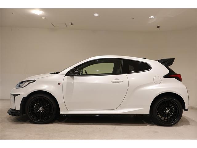 GRヤリス RS フルセグ ミュージックプレイヤー接続可 ETC LEDヘッドランプ ワンオーナー フルエアロ(3枚目)