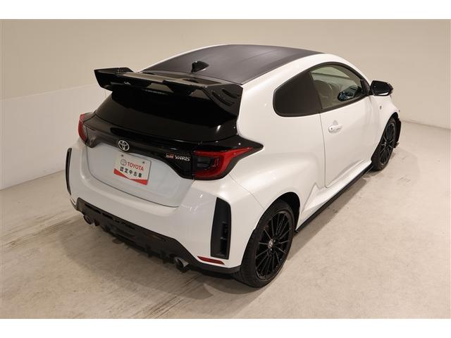 GRヤリス RS フルセグ ミュージックプレイヤー接続可 ETC LEDヘッドランプ ワンオーナー フルエアロ(8枚目)