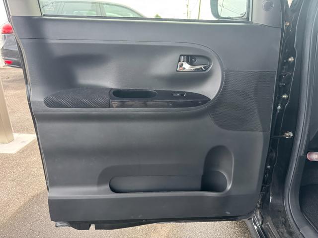 タント カスタムＸ　トップエディションＳＡＩＩＩ　新品タイヤ　ナビ　フルセグ　Ｂｌｕｅｔｏｏｔｈ　バックカメラ　ステアリングスイッチ　両側パワースライドドア　純正アルミ　シートヒーター　アイドリングストップ　スマートアシスト（36枚目）