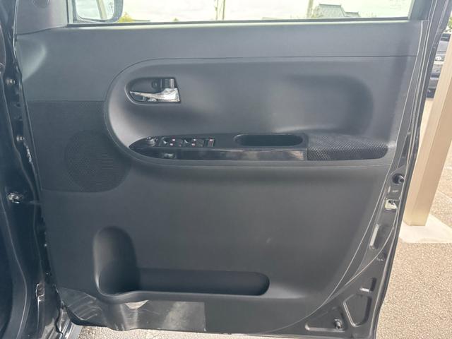 タント カスタムＸ　トップエディションＳＡＩＩＩ　新品タイヤ　ナビ　フルセグ　Ｂｌｕｅｔｏｏｔｈ　バックカメラ　ステアリングスイッチ　両側パワースライドドア　純正アルミ　シートヒーター　アイドリングストップ　スマートアシスト（37枚目）