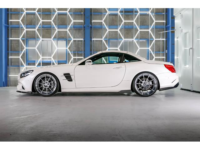 ＳＬ ＳＬ４００　正規Ｄ車　ＥＳＰＲＩＴカーボンフルボディキット　ＦＯＲＧＩＡＴＯマルチ鍛造　Ｆ２０　Ｒ２１　ミシュランＰＳ４Ｓ　ロワリング　レッドレザーインテリア（5枚目）