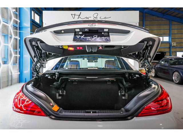 ＳＬ ＳＬ４００　正規Ｄ車　ＥＳＰＲＩＴカーボンフルボディキット　ＦＯＲＧＩＡＴＯマルチ鍛造　Ｆ２０　Ｒ２１　ミシュランＰＳ４Ｓ　ロワリング　レッドレザーインテリア（18枚目）